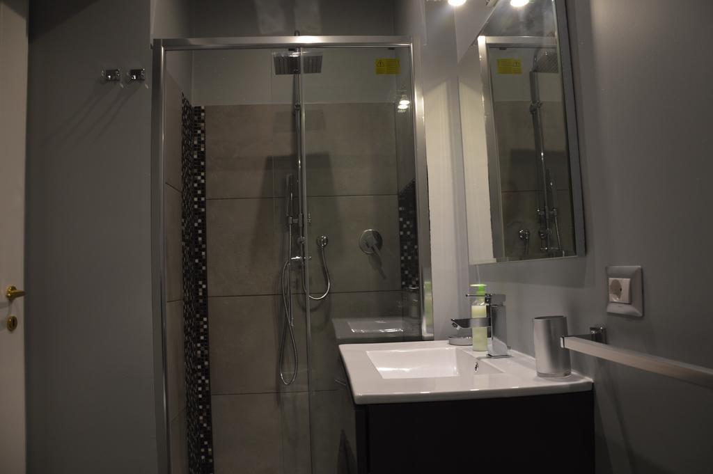 רומא Luxury Apartment In Rattazzi מראה חיצוני תמונה