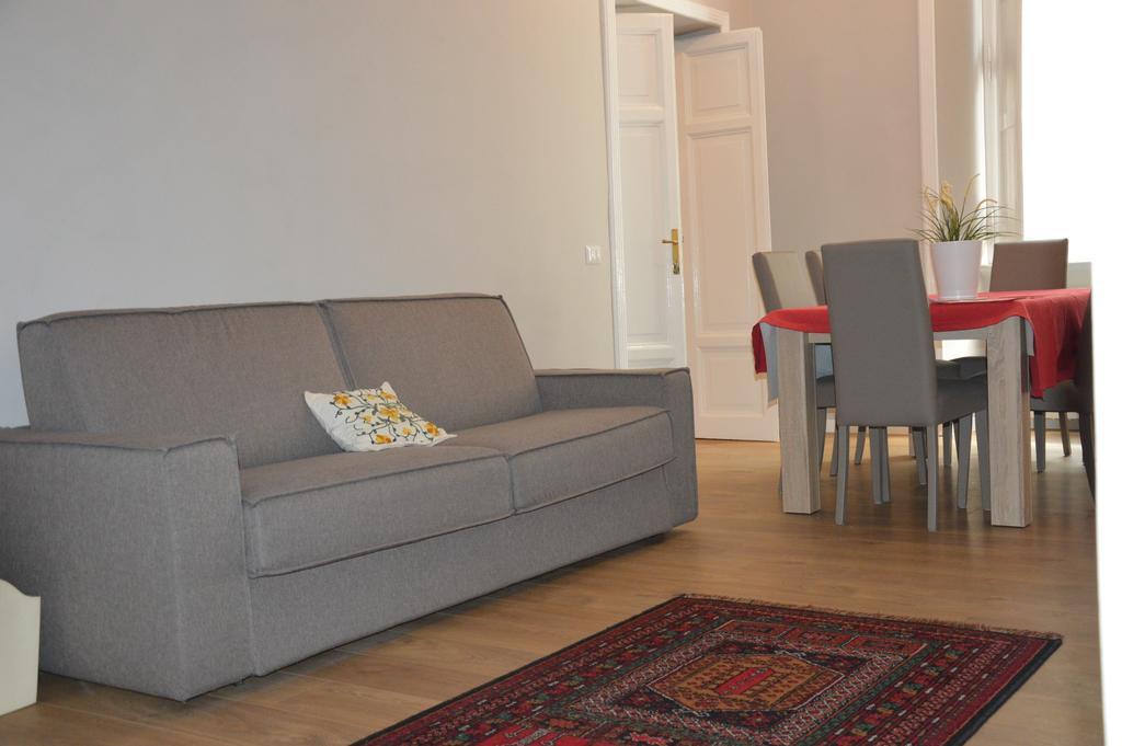 רומא Luxury Apartment In Rattazzi מראה חיצוני תמונה